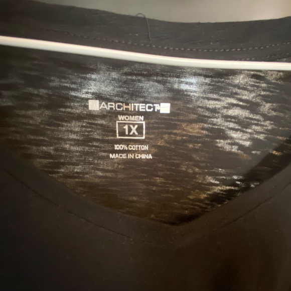 Woman’s Black T shirt - Picture 2 of 5